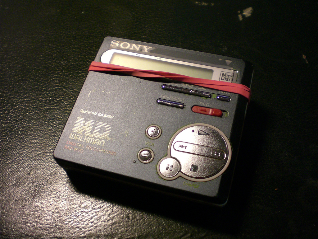 portable minidisc player